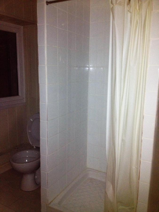 Hebergement Pour 2 Personnes,1 Chambres, Salon, Salle A Manger, Grand Garage Possibilite D'Un Lit 1 Personne Supplementaire Pour 15 Euros Sancoins Exterior photo